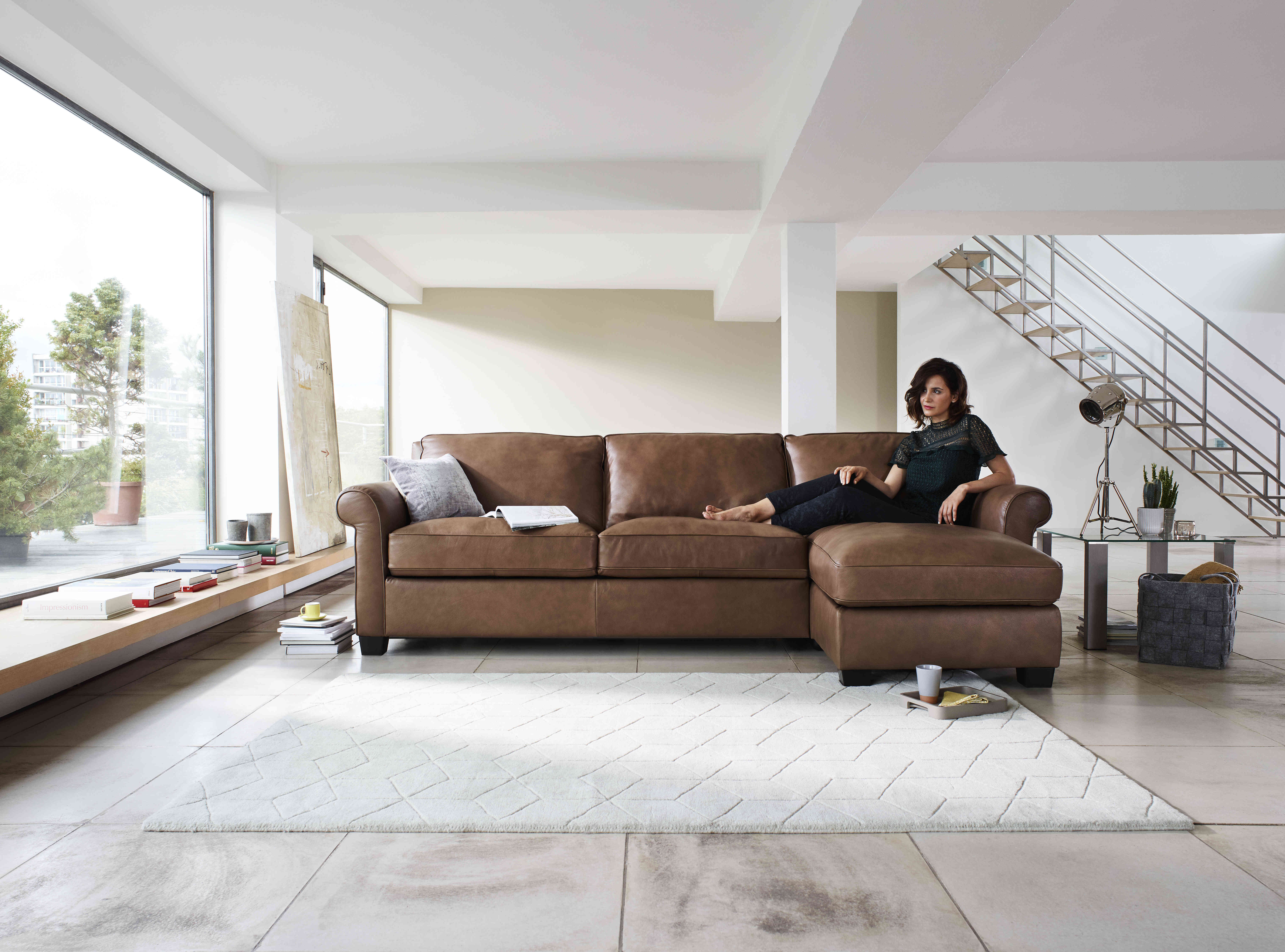 Real Vs Faux Leather Sofas Which Is Better Leather
